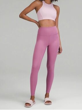 Lululemon Align 28in High Rise size 4 in Velvet Dust